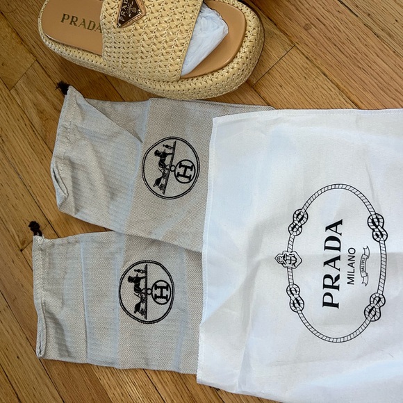 Platform sandals - Picture 3 of 3